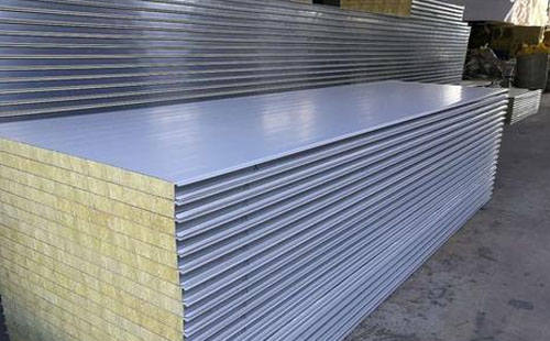 岩棉化隆彩钢夹芯板的独特性能